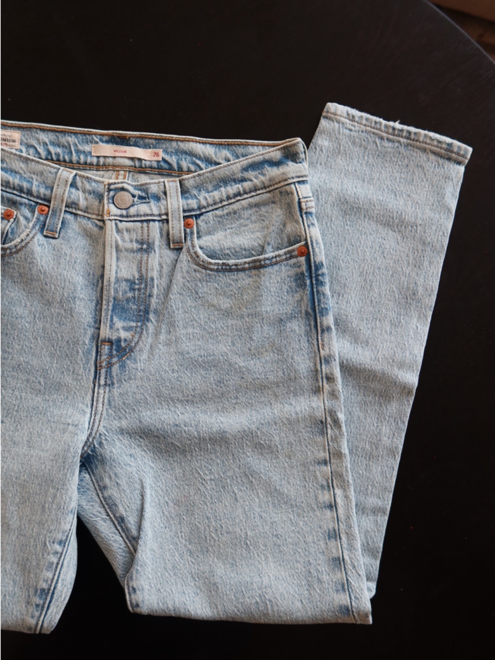 Levi's Light Blue Straight Leg Jeans - Picture 2 of 9